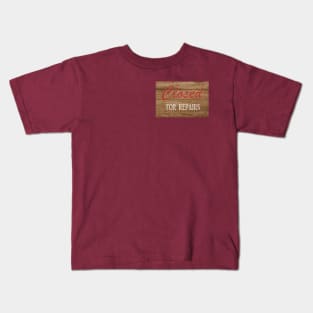 closed for repairs Kids T-Shirt